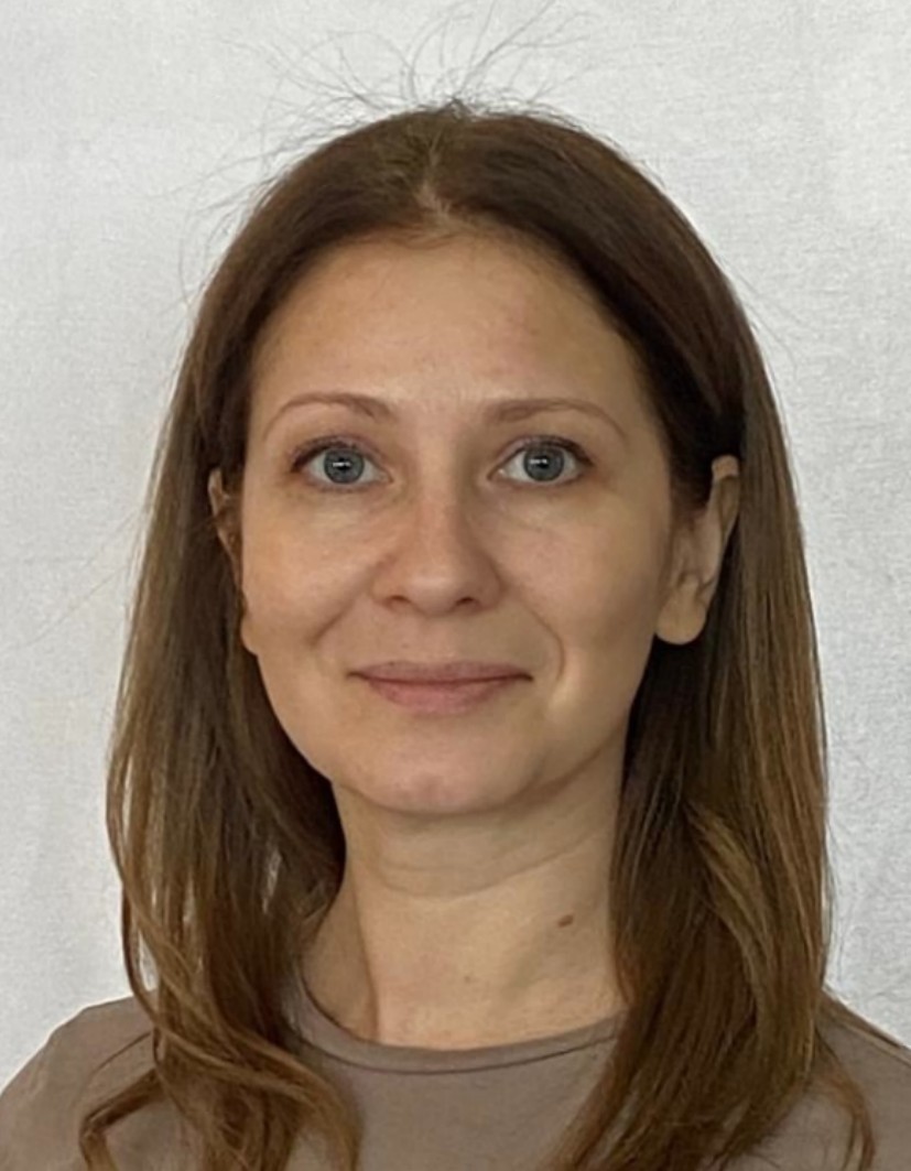 Педагогический работник Попова Наталья Владимировна.